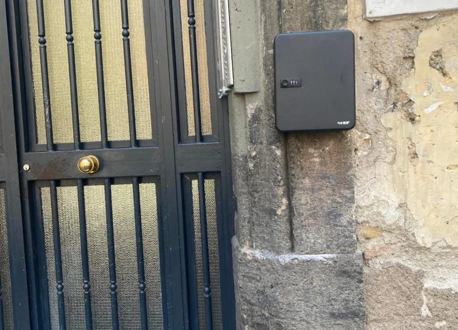 La Regina Di Napoli Apartment