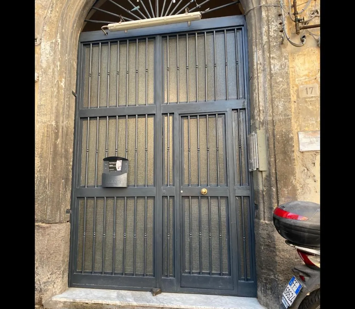 La Regina Di Napoli Apartman